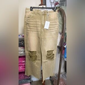 Zenana Stone-Washed High-Waist Frayed-Hem Cropped Jeans